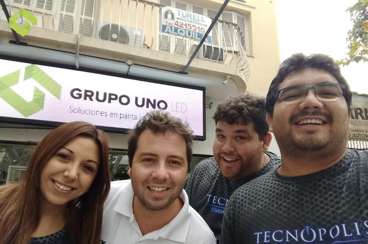 Novo Medios, representante oficial de Grupo Uno LED en la región de Cuyo.