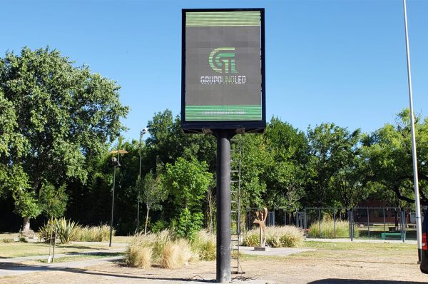 Avellaneda, Buenos Aires. Pantalla Outdoor 2x3 mts  P5