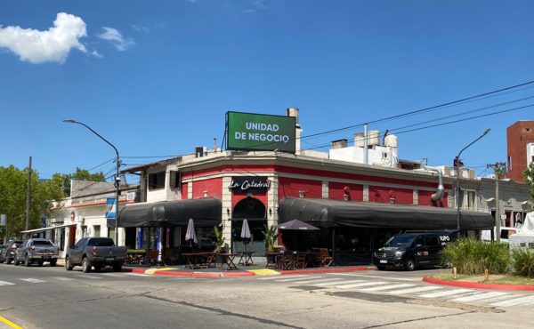 Campana, Buenos Aires. Pantalla Outdoor 4x2 mts  P5