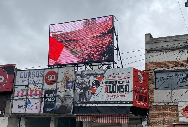 Caseros, Buenos Aires. Pantalla Outdoor 5x3 mts P10