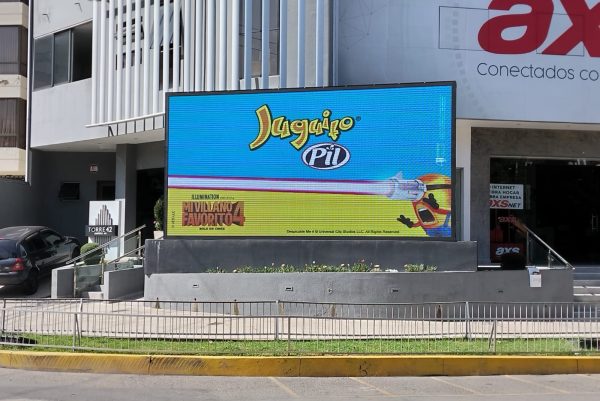 Cochabamba, Bolivia. Pantalla Outdoor 6x3 mts P10