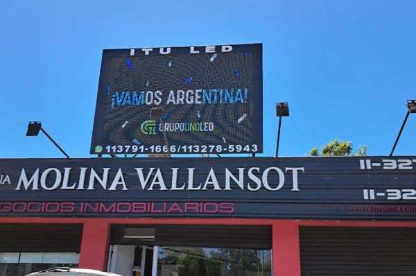 Ituzaingó , Buenos Aires. Pantalla Outdoor 3x2 mts  P10
