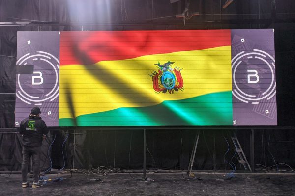 La Paz , Bolivia. Pantalla Indoor 6x2 mts   P3