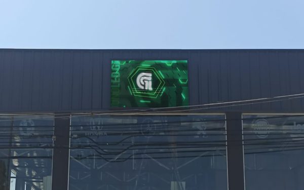 Lujan, Buenos Aires. Pantalla Outdoor 2x1 mts  P10
