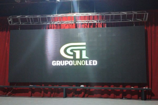 Mar Del Plata , Buenos Aires. Pantalla Indoor 5x2 mts  P5