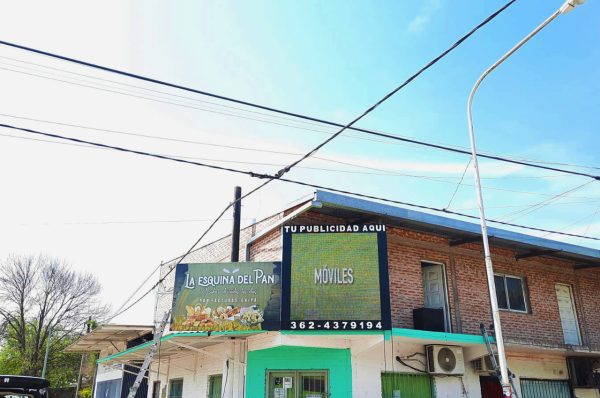 Puerto Tirol, Chaco. Pantalla Outdoor 2x2 mts  P10
