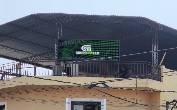 Salta, Salta. Pantalla Outdoor 3x1 mts P10