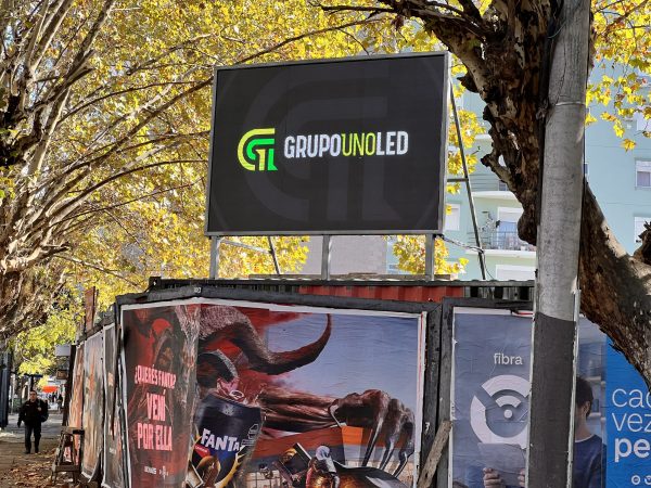 Caseros, Buenos Aires. Pantalla Outdoor 3x2 mts  P5